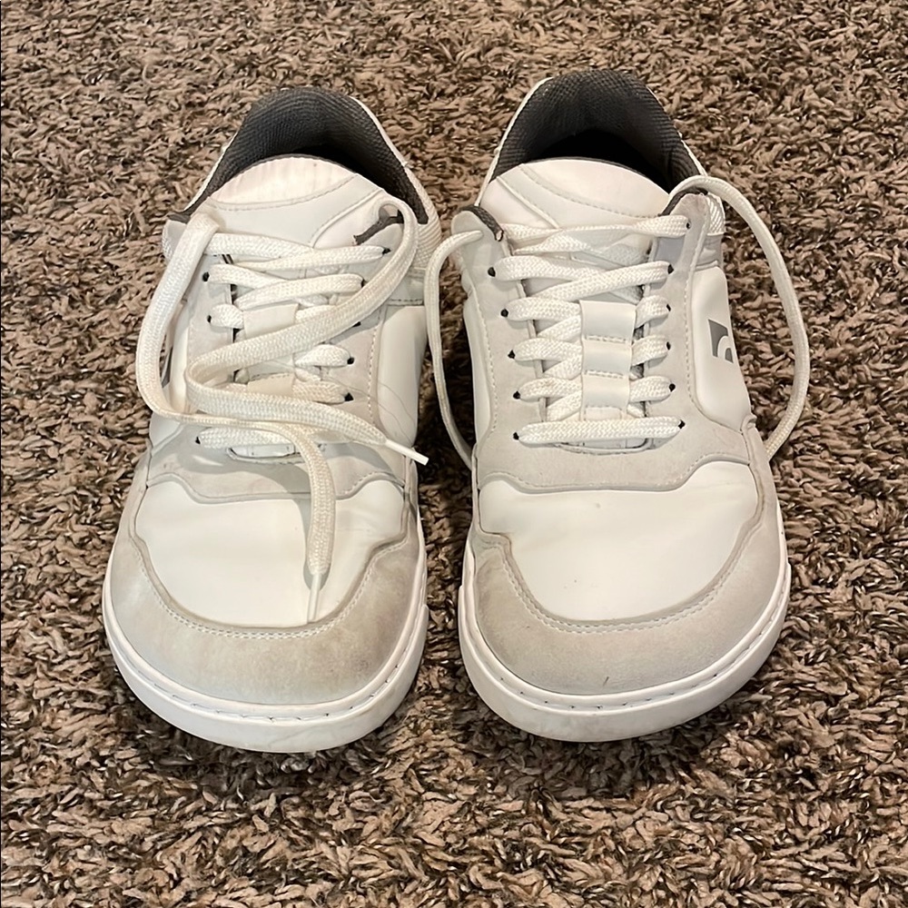 Barebarics Zing Barefoot Sneakers